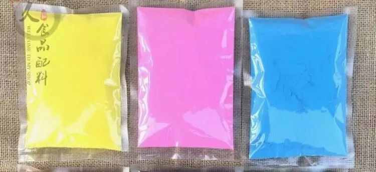 比赛袋的秘密宝藏,小巷中的惊喜发现