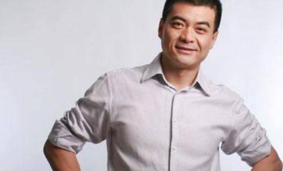 演员王新军的日常趣事与友情纽带揭秘