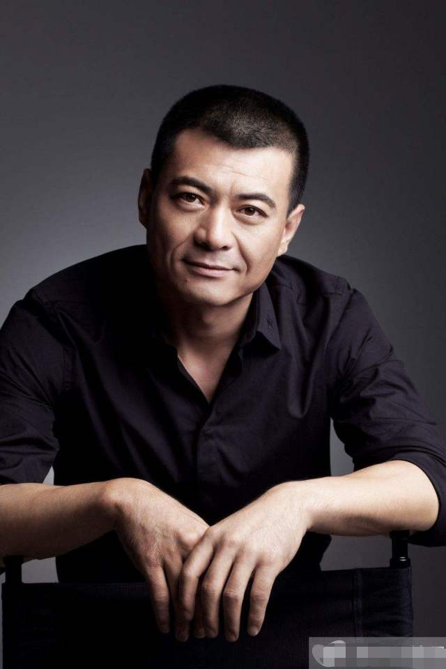 演员王新军的日常趣事与友情纽带揭秘