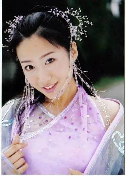 新萧十一郎演员与小巷独特小店背后的故事