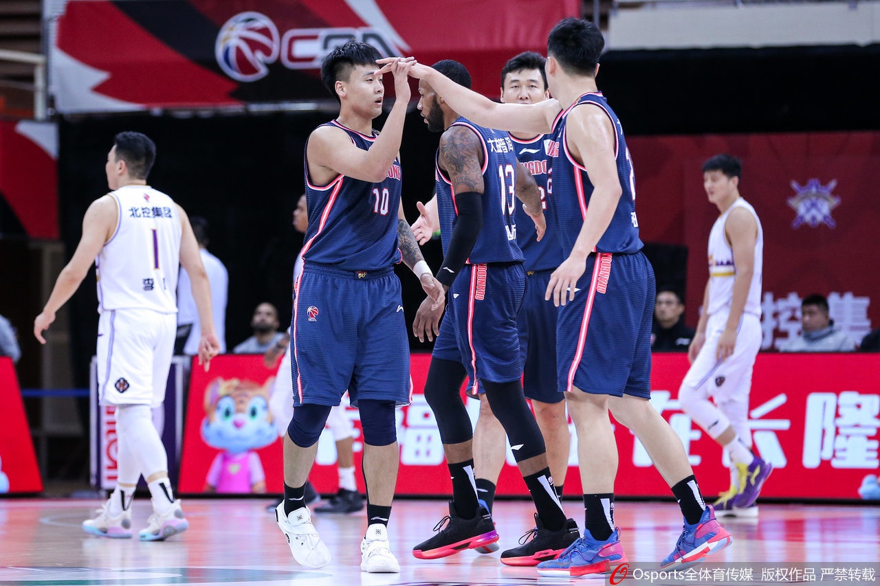 回顾经典盛夏篮球盛宴,奥运男篮梦之队在08年奥运会男篮比赛中的闪耀时刻