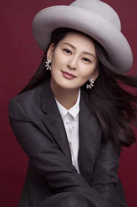 黄澜最新图片,展现魅力与时代风采