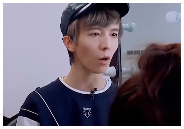 关于身份认同的多维探讨,我是明星吗?的自我探寻之路。