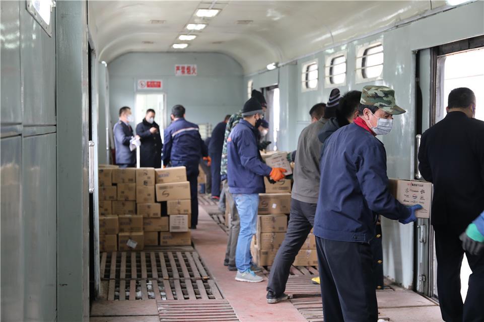 紧急支援武汉，众志成城的力量在行动💪🌹