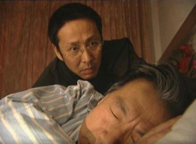黑洞演员表大全，详细步骤指南与角色介绍