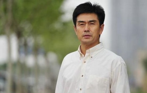 白凡，演员之路的璀璨之星