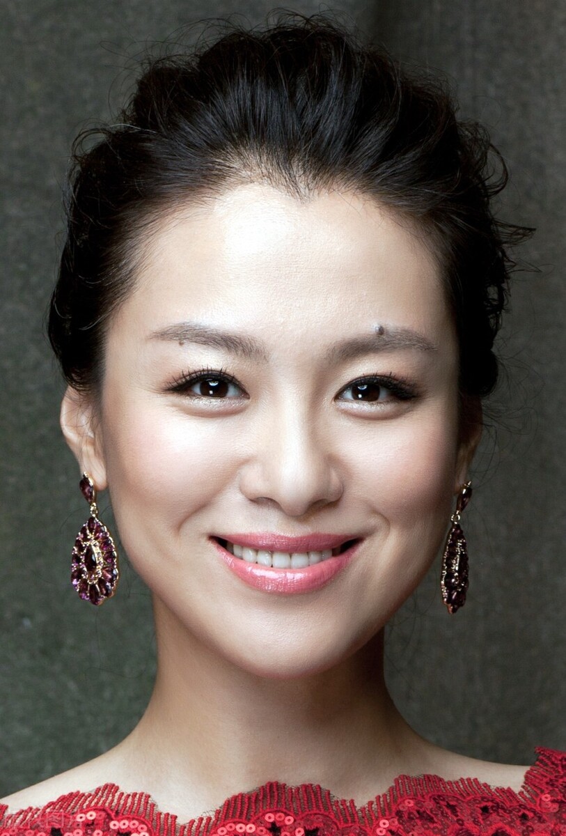 黑龙江女明星的星光之路，探索成为明星的详细步骤指南