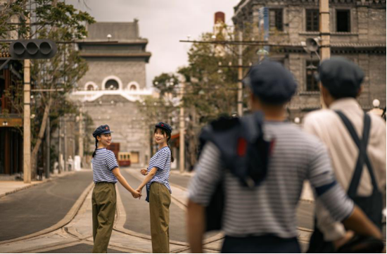 电影公社，影视文化的魅力探索之旅