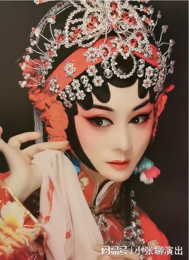 豫剧之星王惠，奋斗之路，豫剧之光闪耀舞台