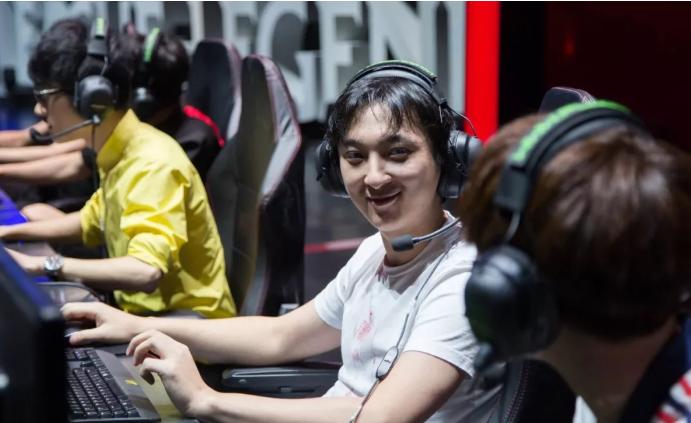 亚马逊上市时刻回顾,一段温馨的回忆之旅