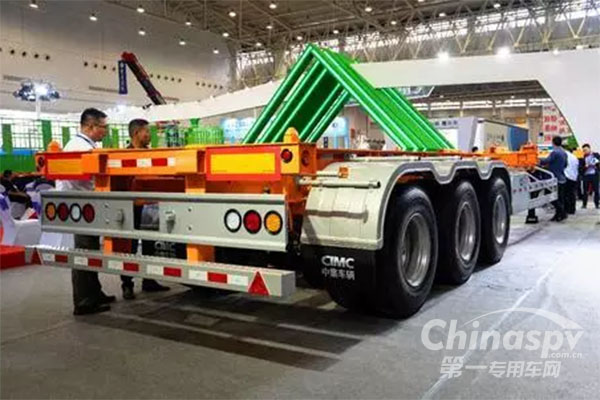 中集挂车最新轻量化技术,轻装前行,满载温情之旅