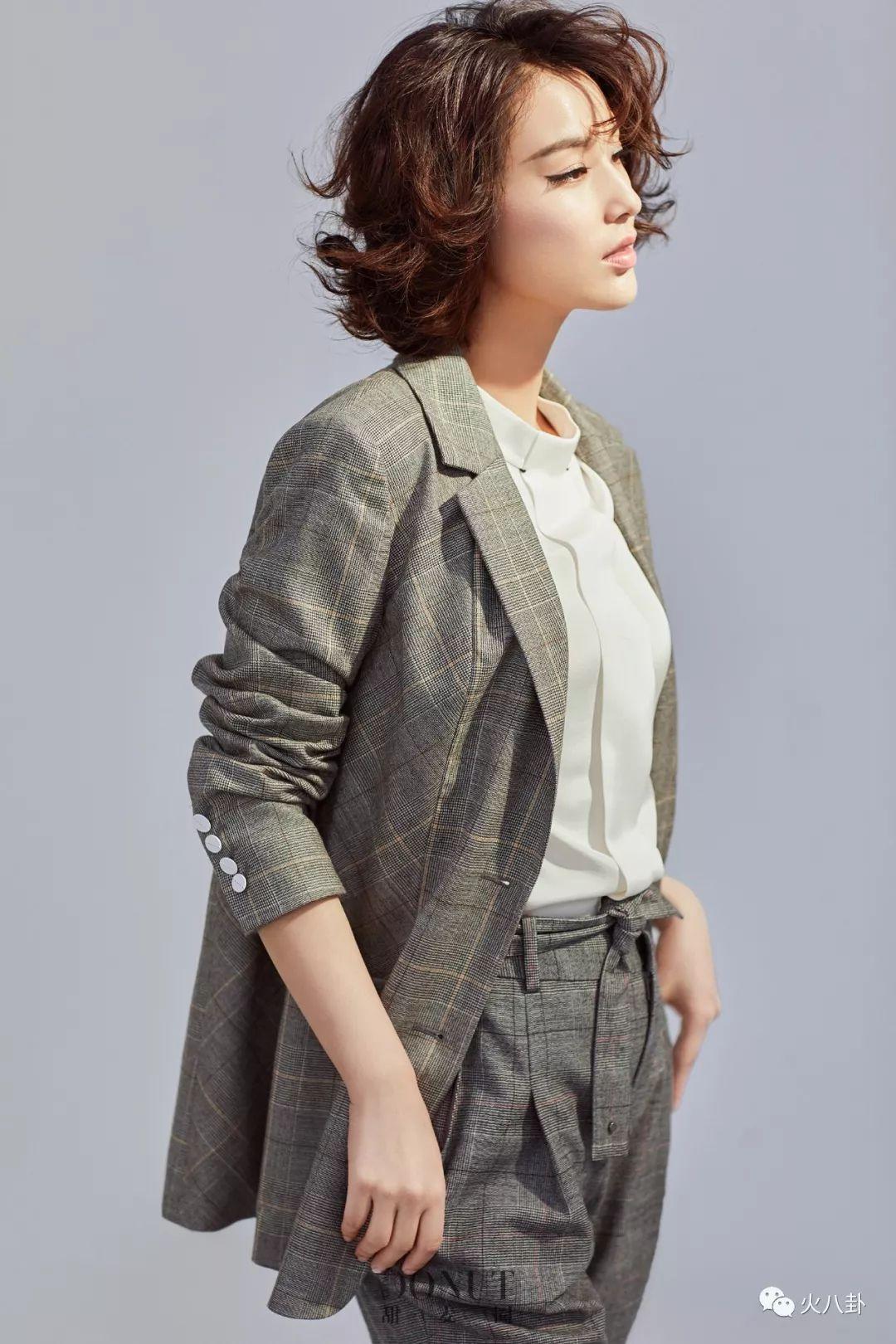 黄圣依最新动态,闪耀之星的光芒轨迹