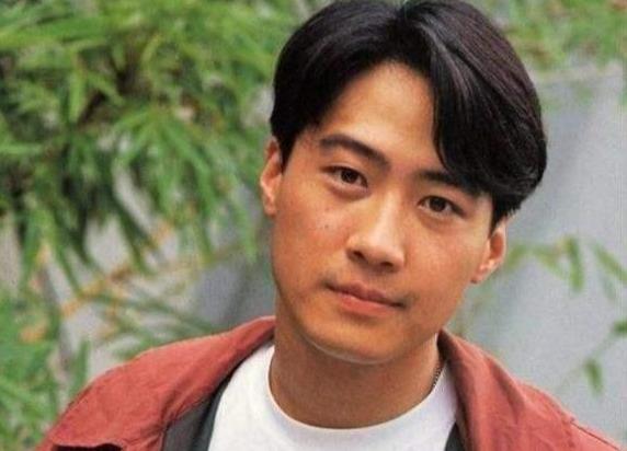 明星最新发型,变化的力量,自信与成就感的源泉,引领潮流风向标