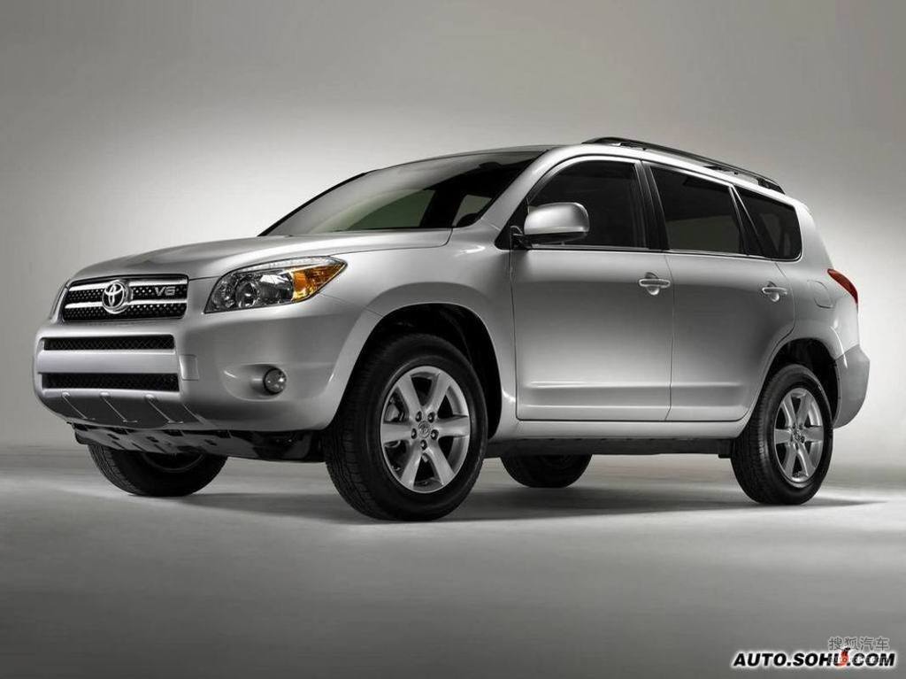 丰田LC76V8最新款,小巷中的隐藏之宝