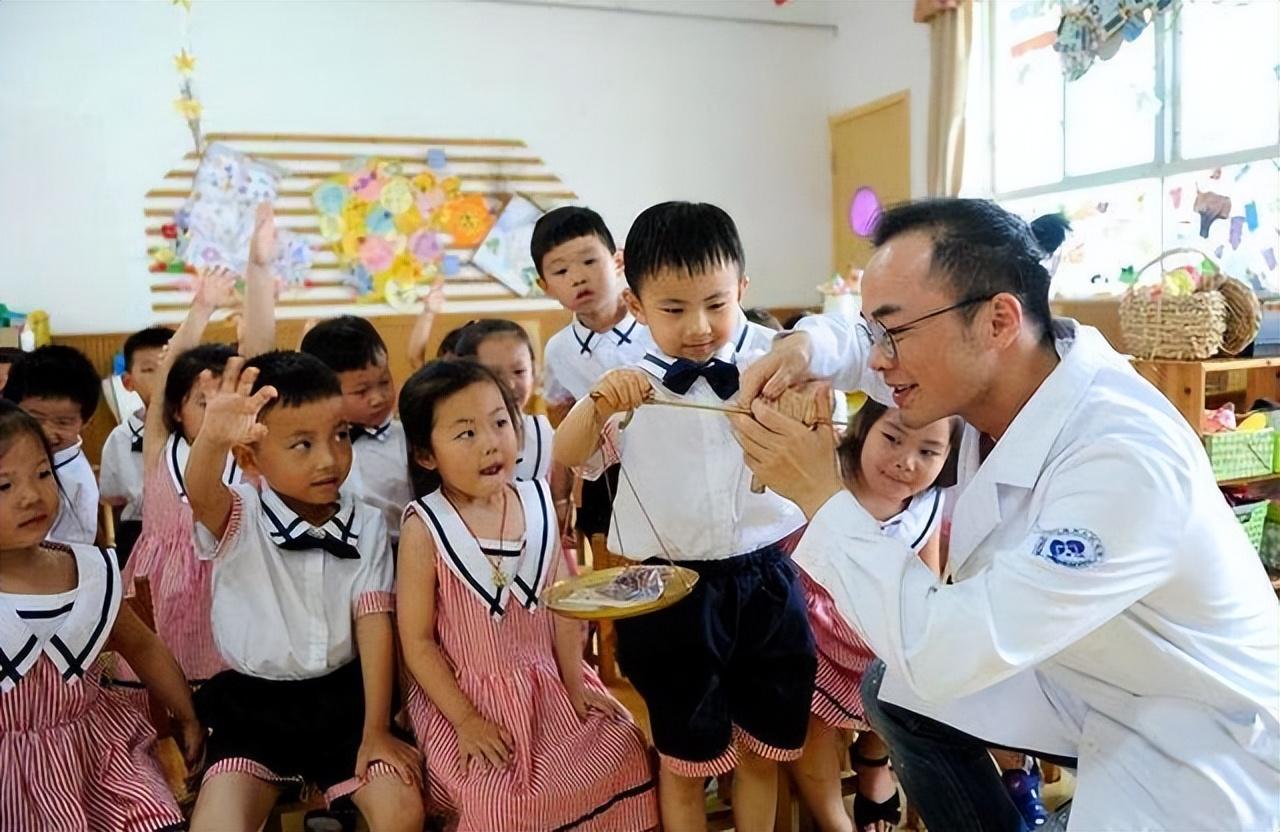 国家幼儿园政策更新解读，如何把握红利，适应政策变革的挑战？