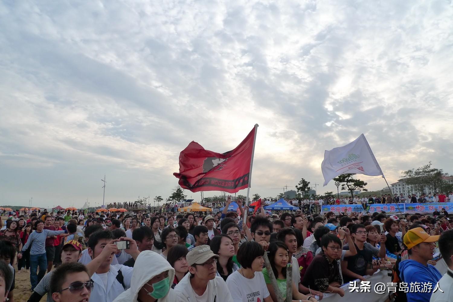 青岛轮渡最新时刻表，自然美景的梦幻探索之旅启程点