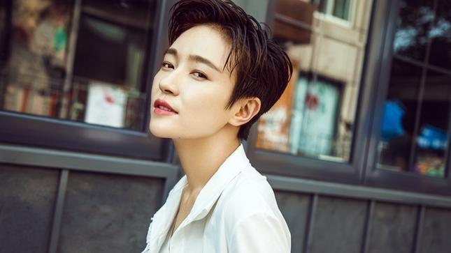 张雨绮最新探索之旅,自然美景中的心灵寻觅与平和之旅