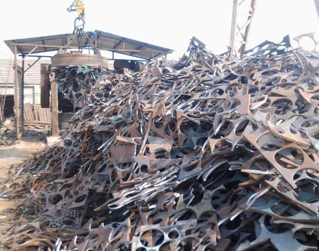 唐山钢坯最新报价动态,变化中学习,钢铁人生从这里起航