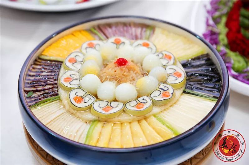 中国最新美食，科技烹饪的革命，味蕾盛宴的重塑