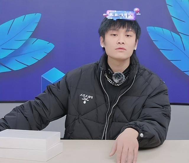 杨哥引领潮流新风尚，时尚先锋的独特魅力🌟