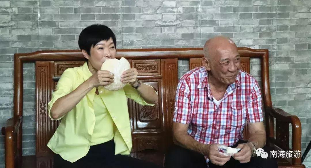 最新阿爷厨房，烹饪变化展现自信，成就梦想之旅