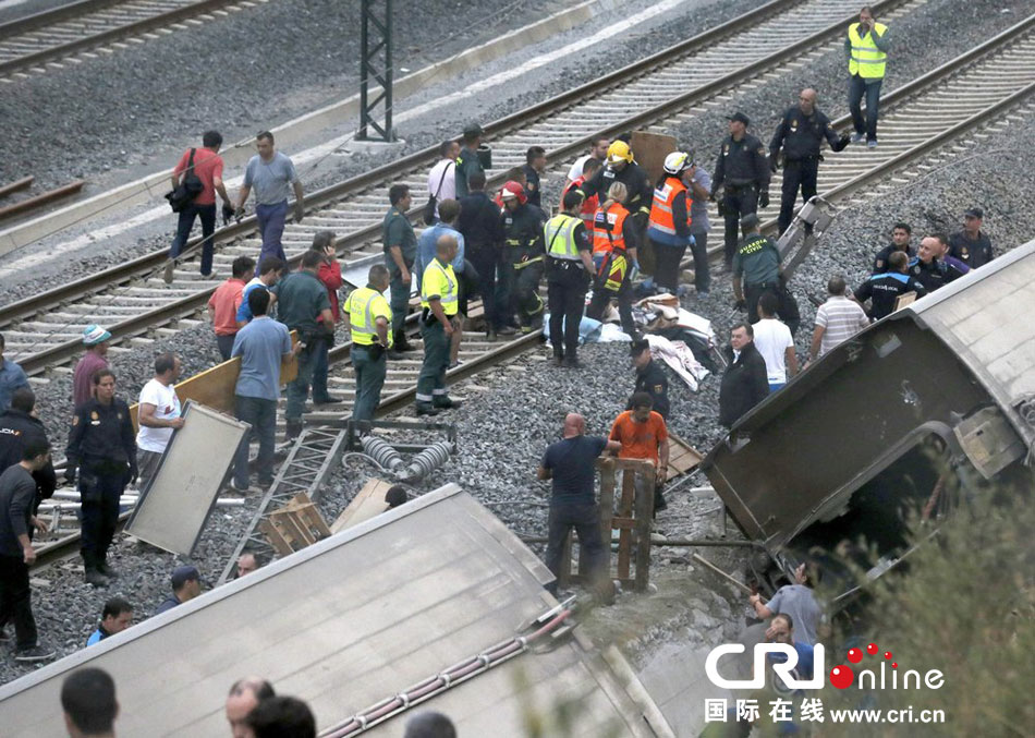 科技重塑轨道交通安全之旅,最新火车脱轨预警系统应对脱轨事件
