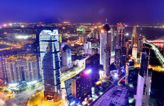 赣州与郑州的城市发展与变迁最新报告