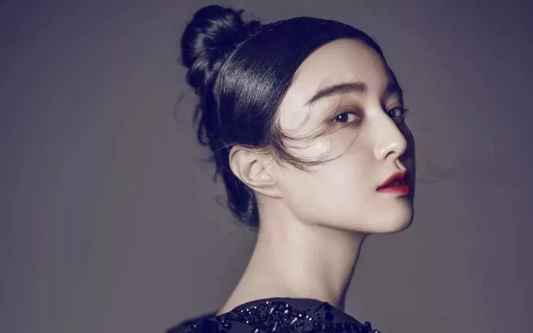 最新女王打针事件引发公众关注，深层意义探讨