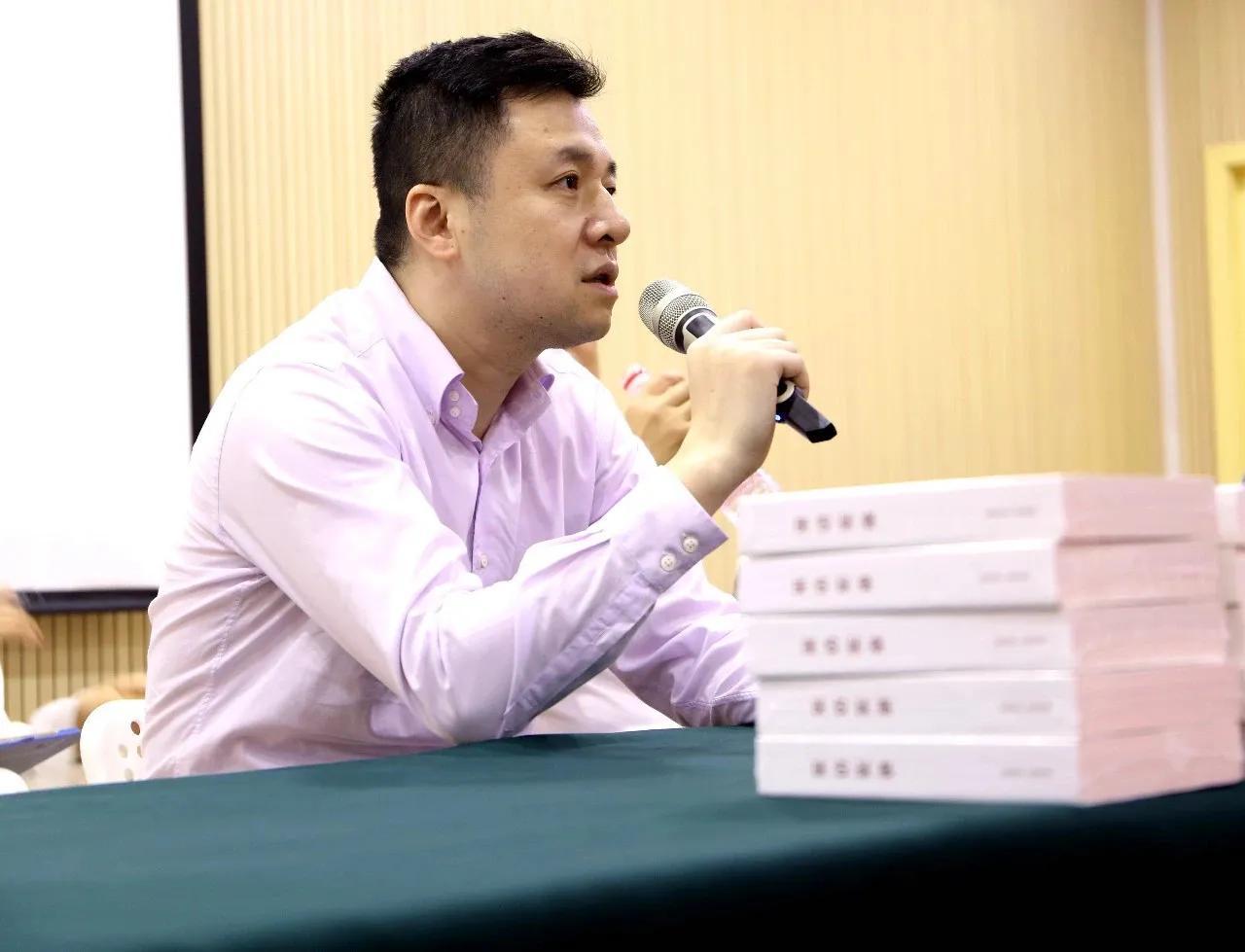 华为孟晚舟逆境中的自信与成就感，最新动态展现变化与自信