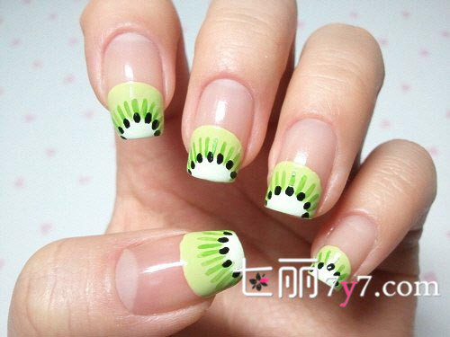 最新夏季美甲图,小巷隐秘美学风尚展示