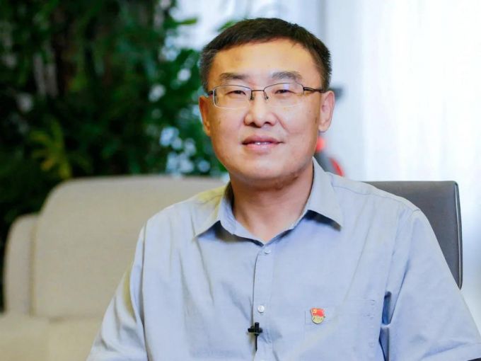 卢映川最新简历曝光